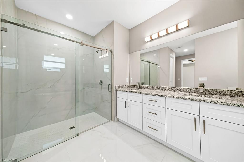 1032 Milwaukee Blvd , Lehigh Acres, FL 33974 Photo