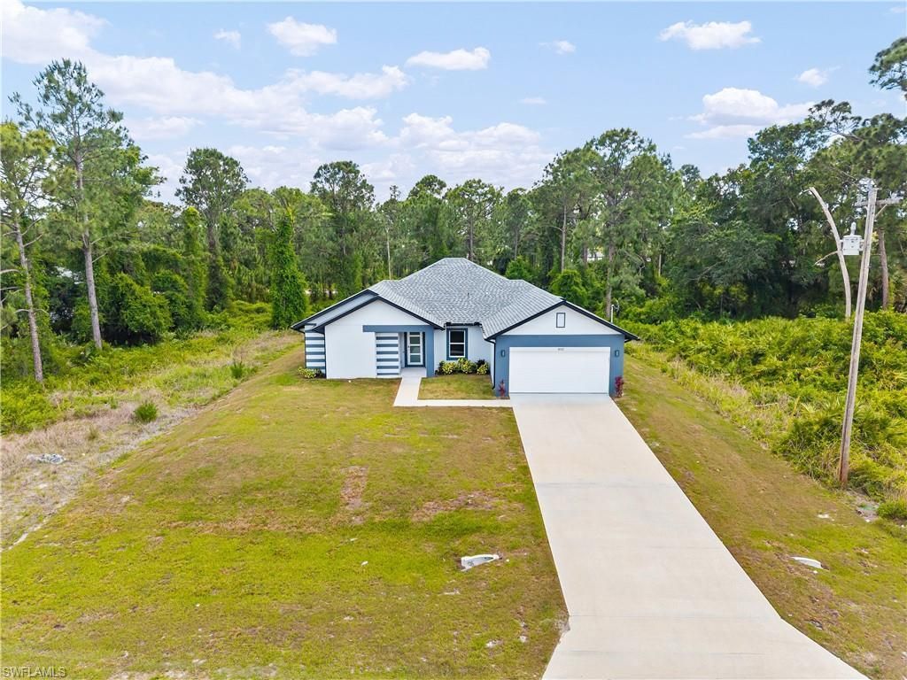 1032 Milwaukee Blvd , Lehigh Acres, FL 33974 Photo