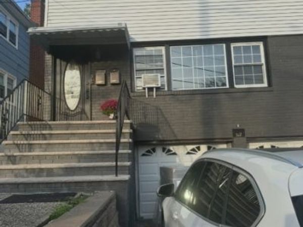 472 Boyden Ave, Maplewood, NJ 07040