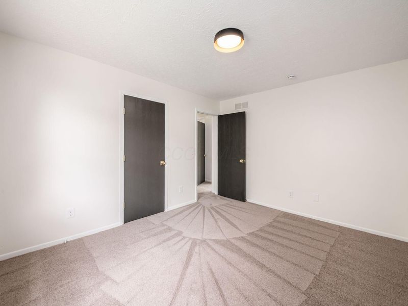 2034 Fraley Drive, Columbus, OH 43235 Photo 23