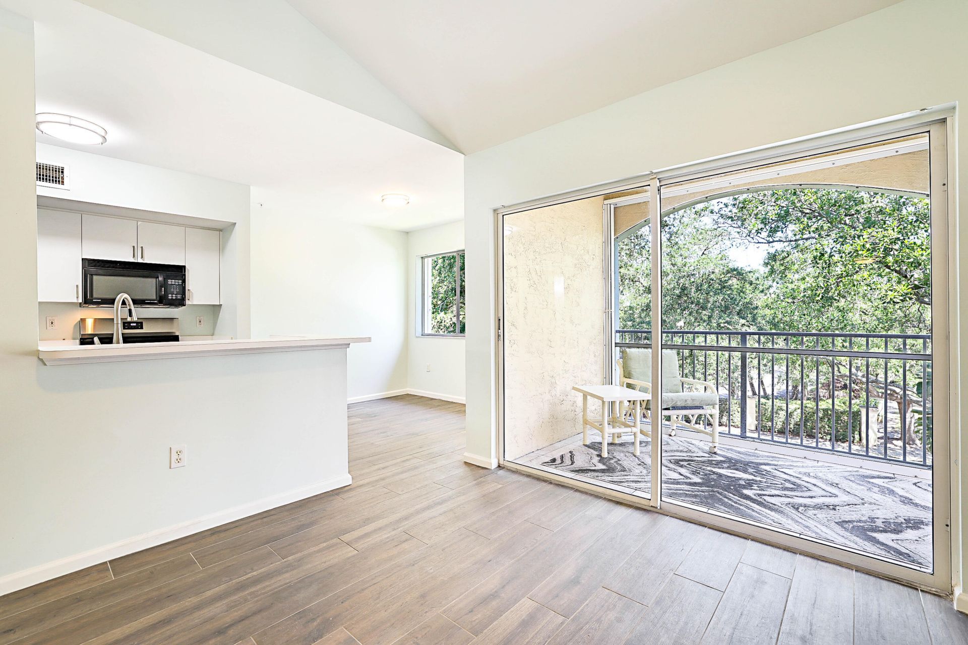 236 Village Boulevard, Unit 1304, Tequesta, FL 33469 Photo