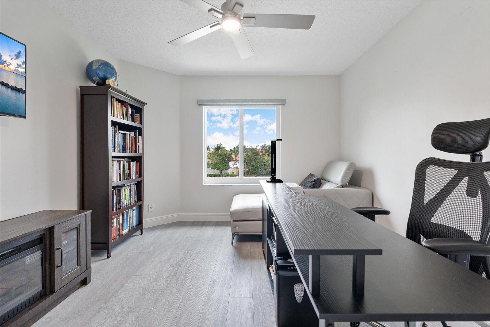 1483 SW 161st Avenue, Pembroke Pines, FL 33027 Photo