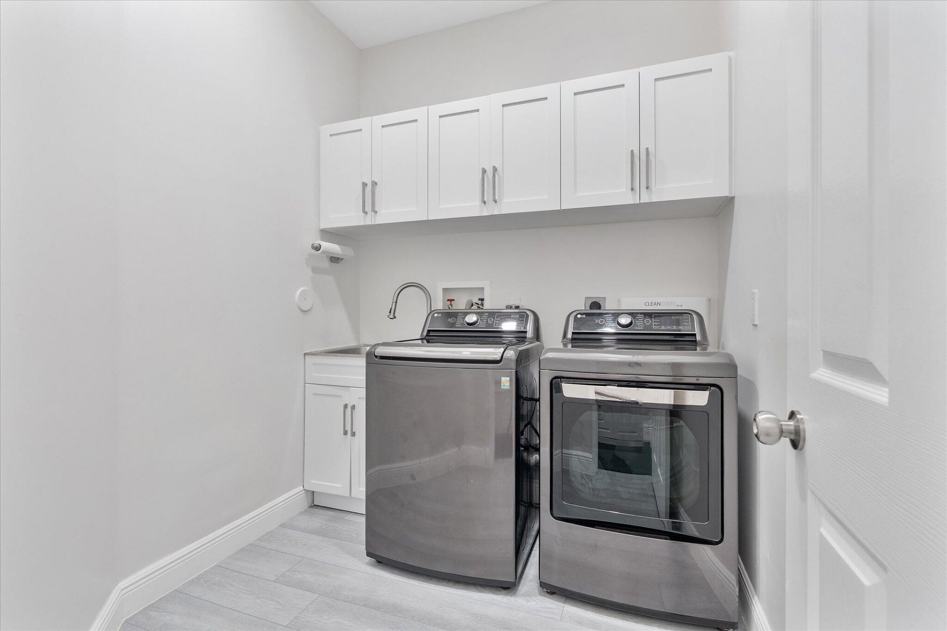 1483 SW 161st Avenue, Pembroke Pines, FL 33027 Photo