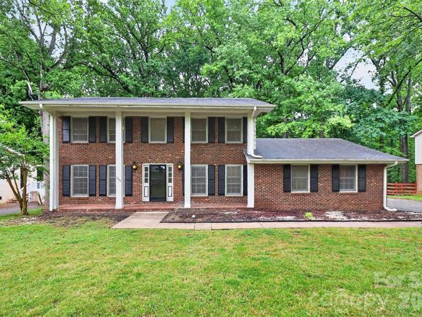 7007 Crossridge Road, Charlotte, NC 28214