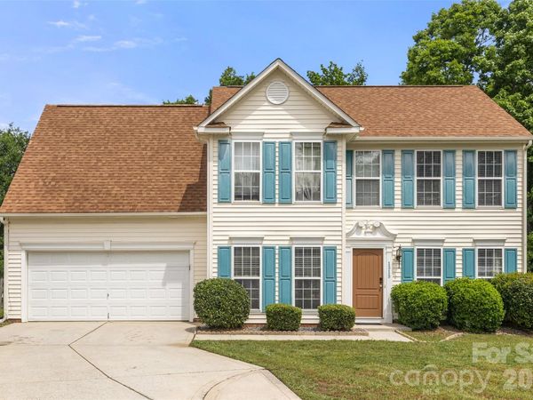 1315 Red Tallen Court , Charlotte, NC 28214