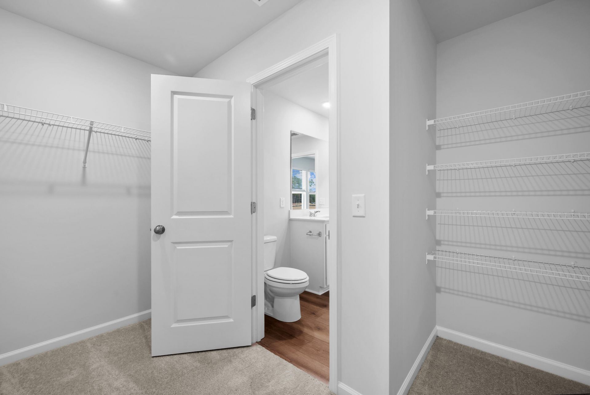 881 Meadowbrook Lane Photo 20