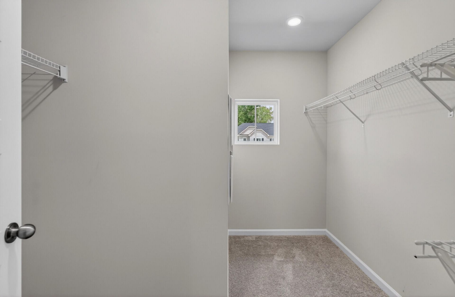 569 Yellow Leaf Lane Photo 25