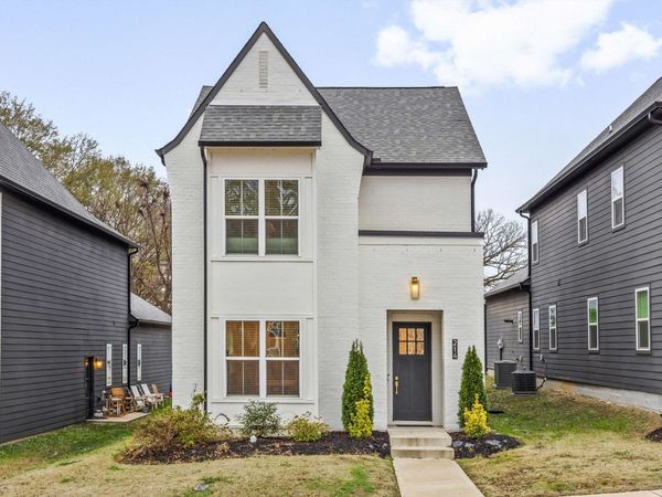 214 MCCOWAT ST, Jackson, TN 38301