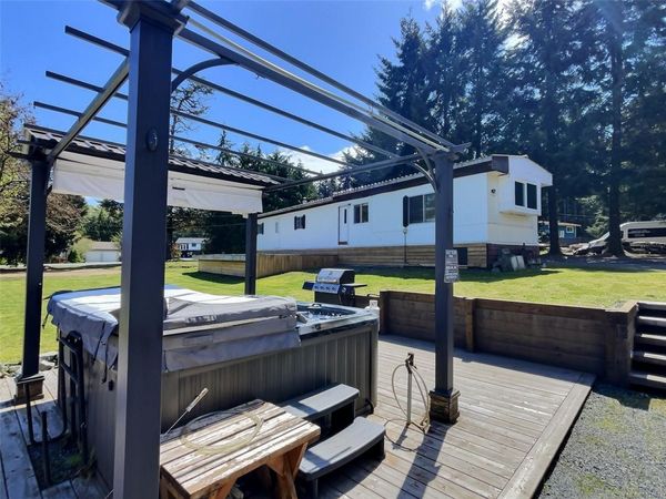 6855 Charles Pl , Honeymoon Bay, BC V0R 1Y0