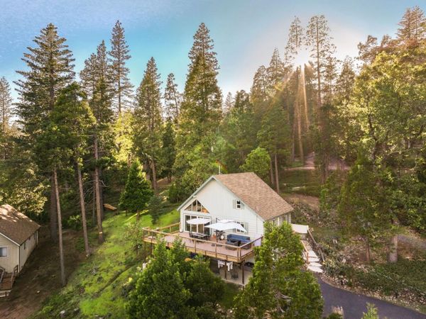 1622 Anna Lee Way, Arnold, CA 95223