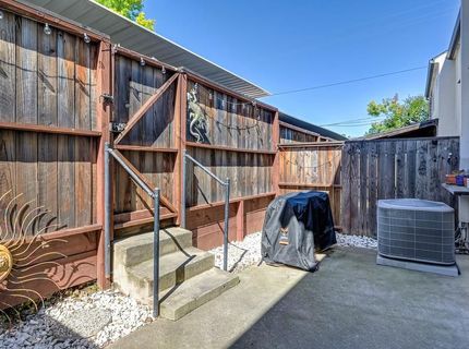 6695 Greenback Ln, Citrus Heights, CA 95621 Photo