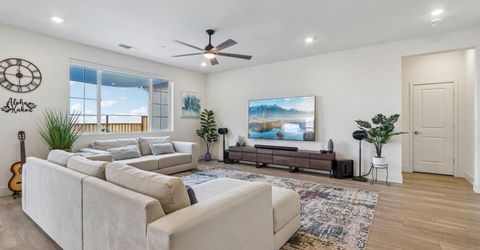 3695 Singh Ln, Tracy, CA 95377 Photo
