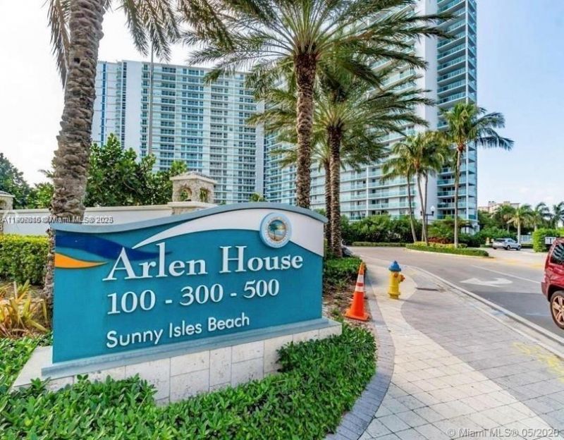 100 Bayview Dr, Unit 1230, Sunny Isles Beach, FL 33160 Photo