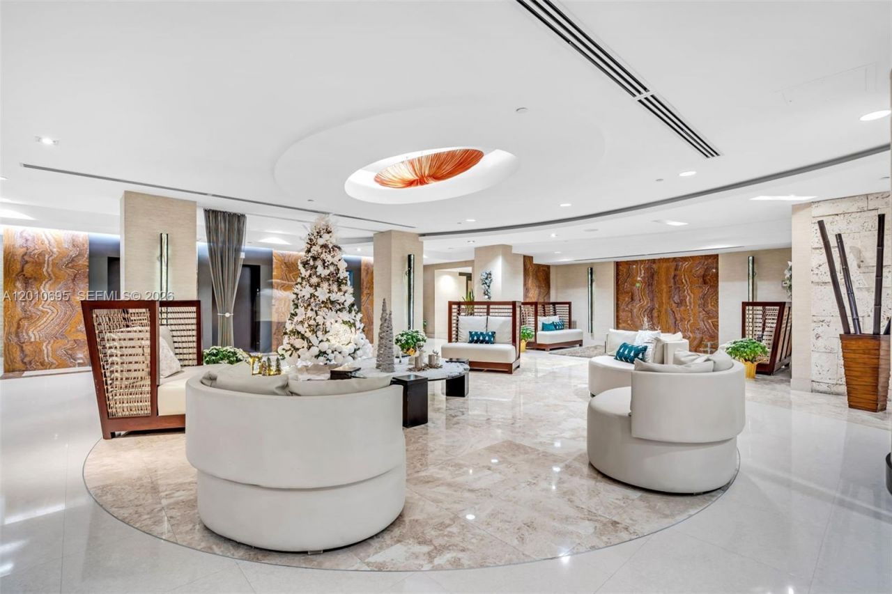 2555 Collins Ave , Unit 2401, Miami Beach, FL 33140 Photo