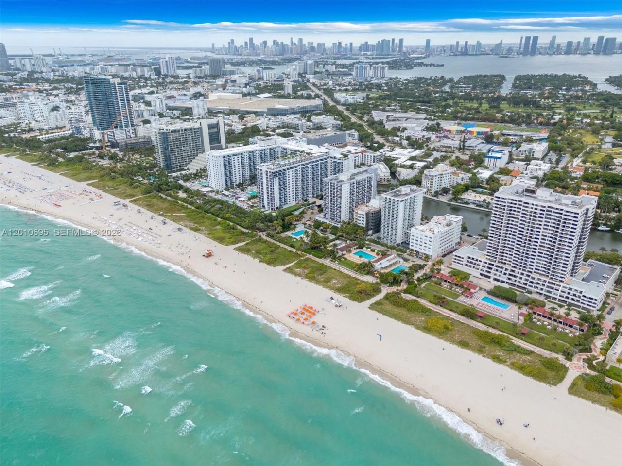 2555 Collins Ave , Unit 2401, Miami Beach, FL 33140 Photo