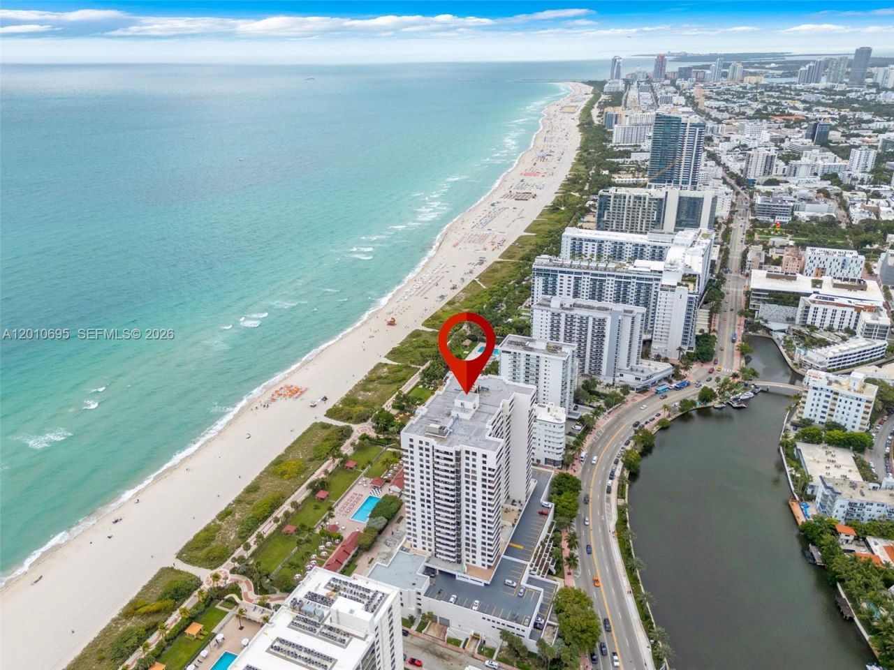 2555 Collins Ave , Unit 2401, Miami Beach, FL 33140 Photo