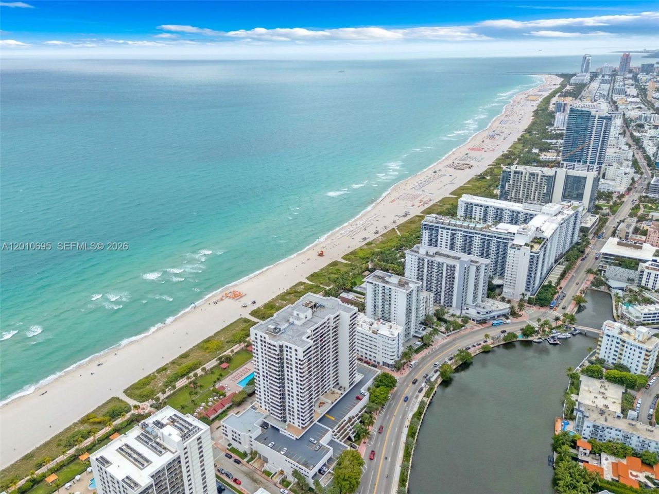 2555 Collins Ave , Unit 2401, Miami Beach, FL 33140 Photo