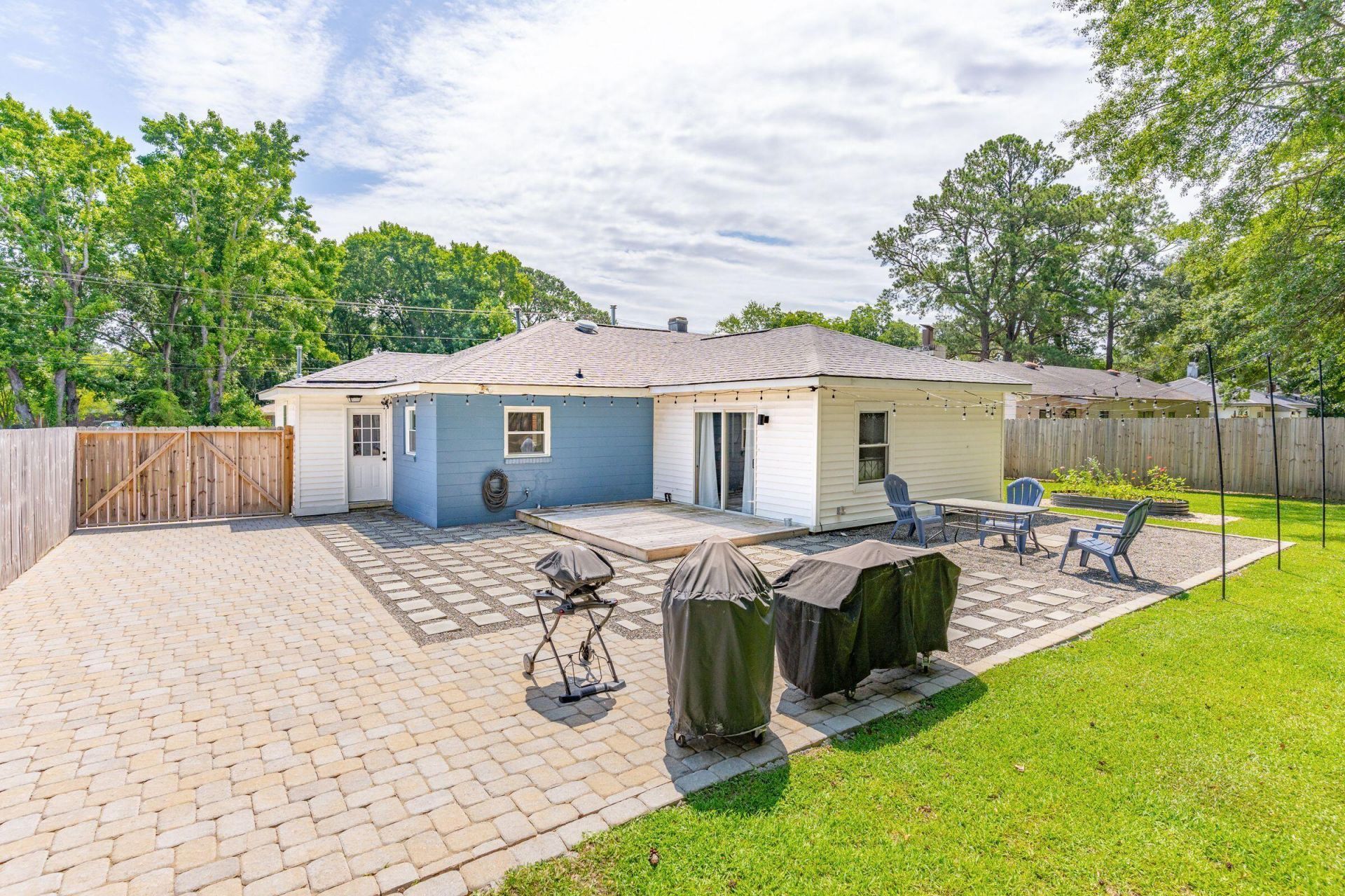 749 West Oak Forest Drive Photo 40