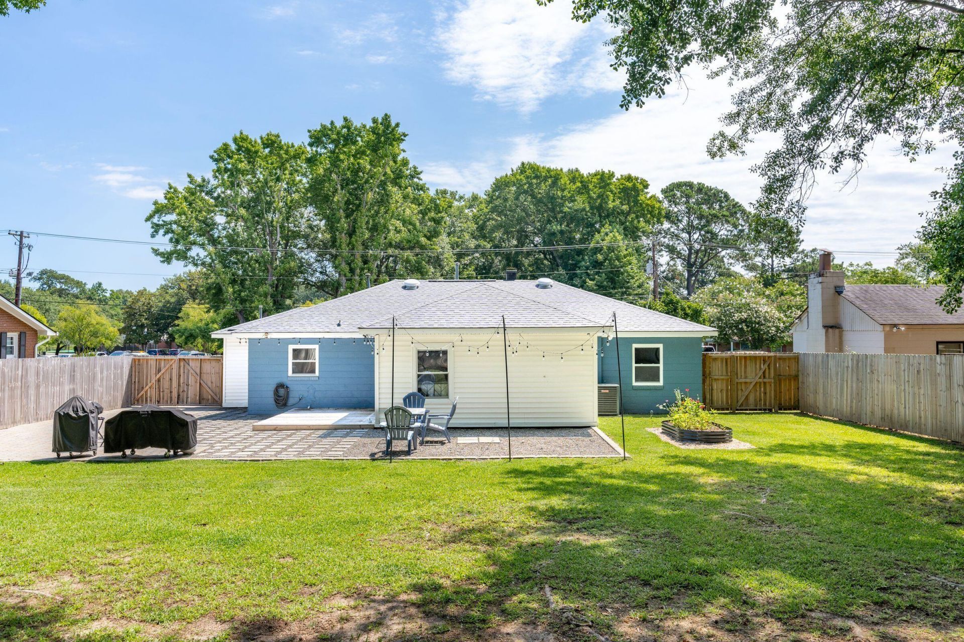 749 West Oak Forest Drive Photo 41