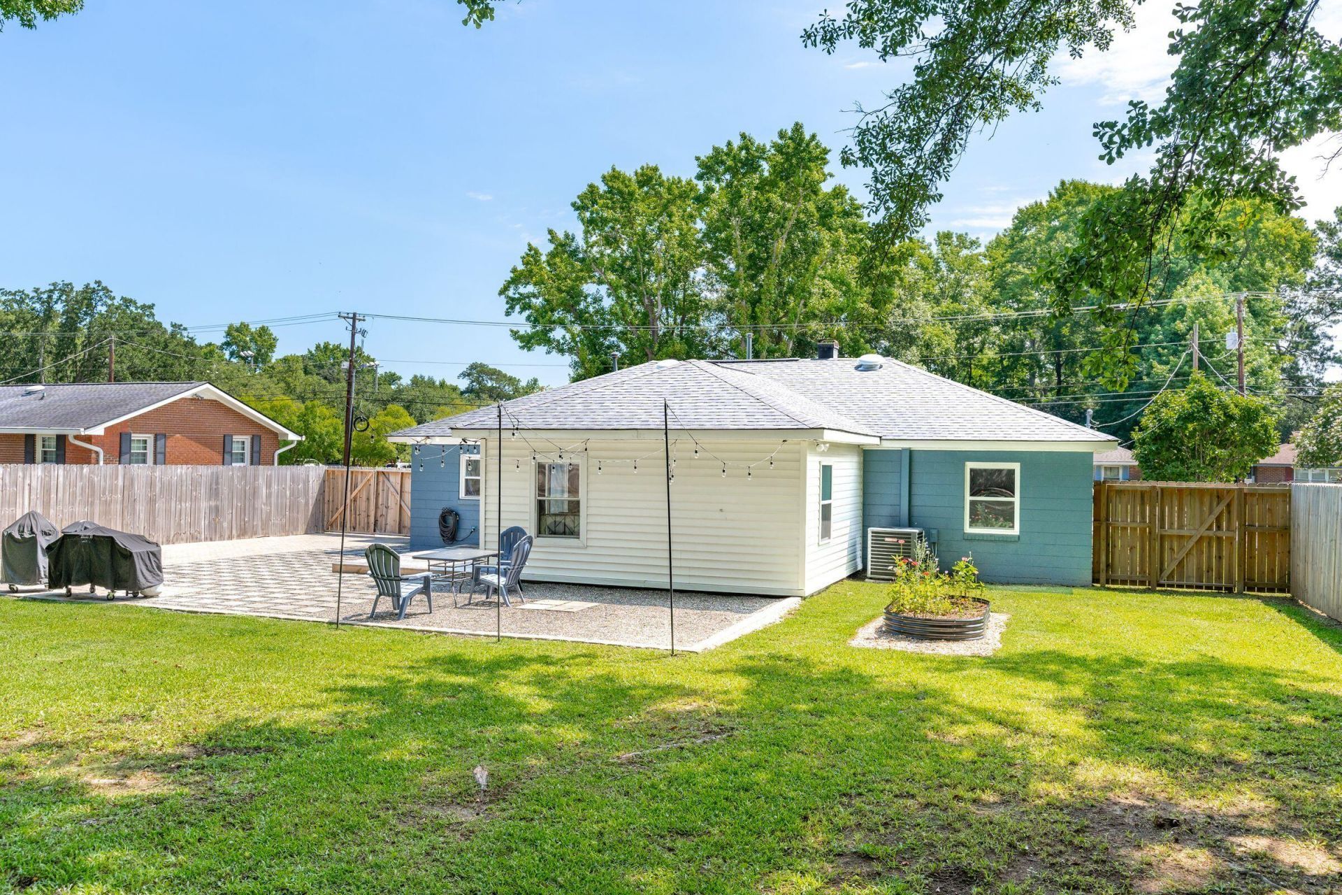749 West Oak Forest Drive Photo 42