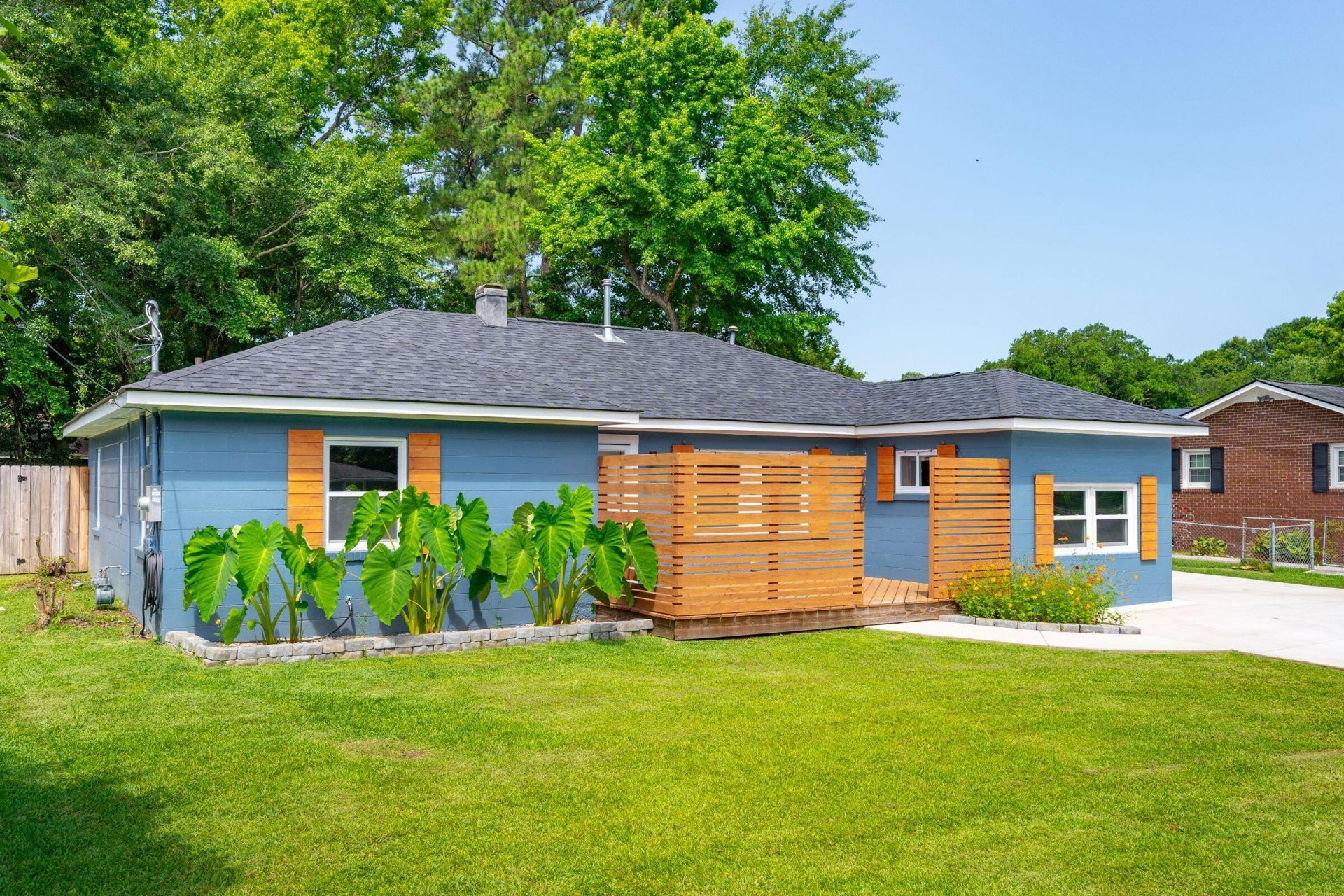 749 West Oak Forest Drive Photo 46