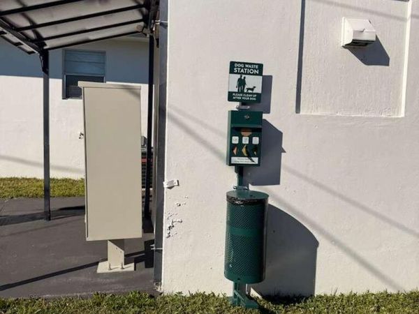 1885 40th Avenue, Unit 4, Vero Beach, FL 32960