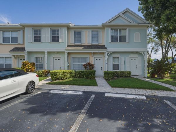 16635 Hemingway Drive, Weston, FL 33326