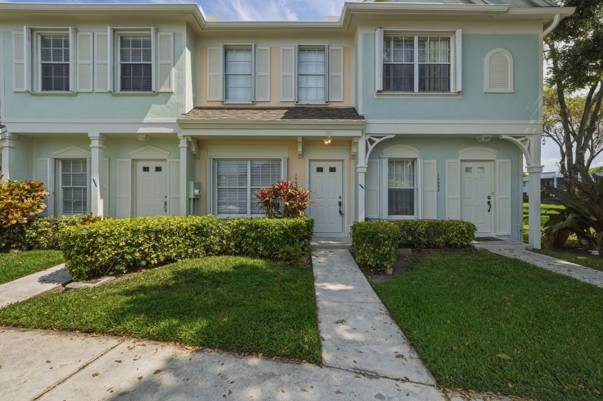 16635 Hemingway Drive, Weston, FL 33326 Photo