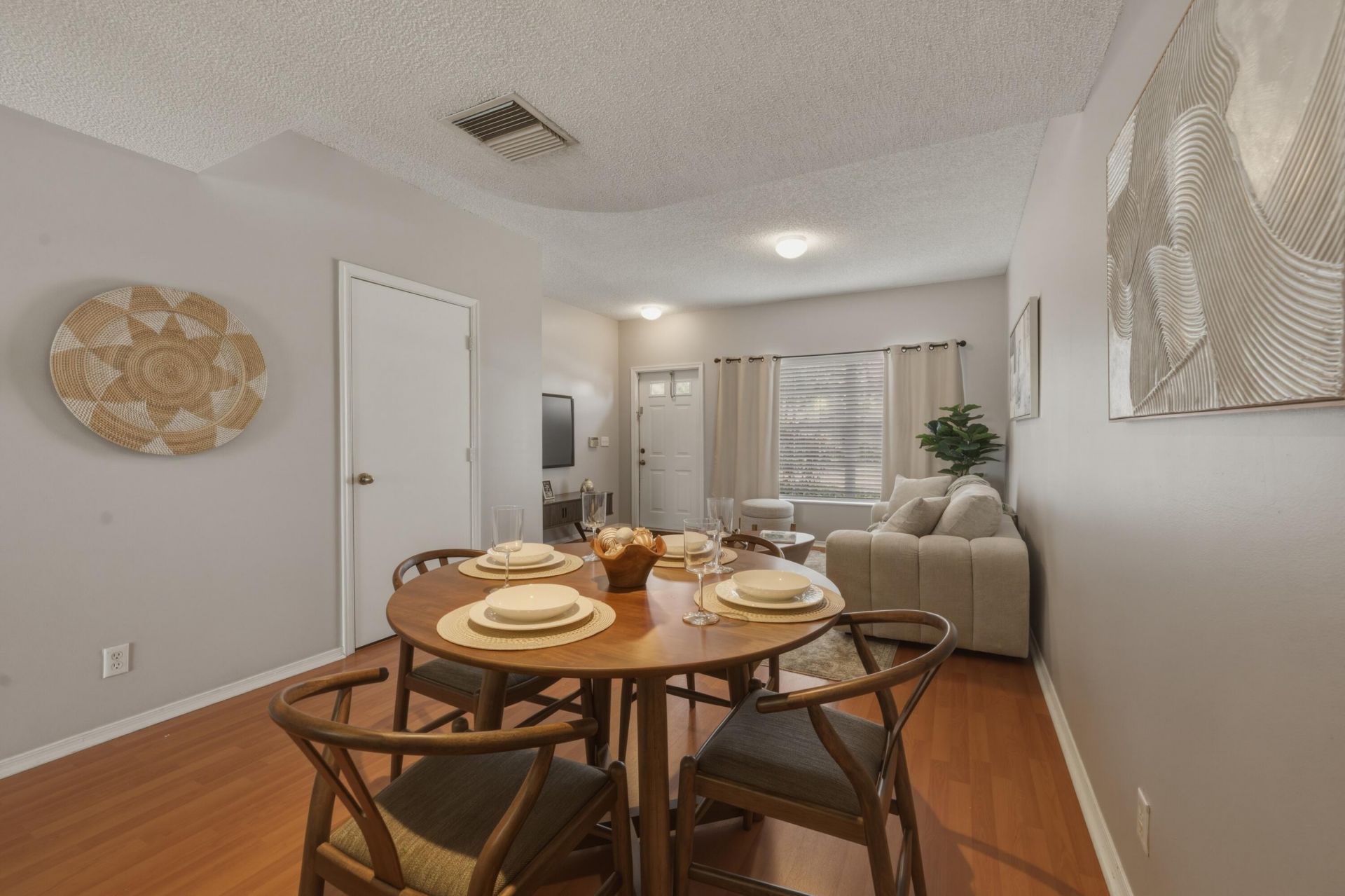 16635 Hemingway Drive, Weston, FL 33326 Photo