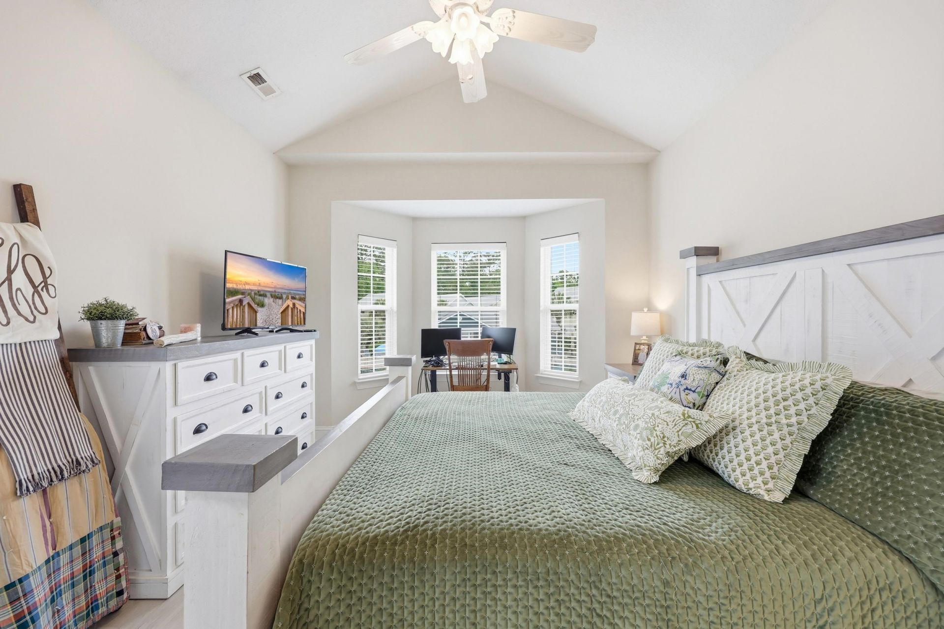 1602 Cottage Cove Circle Photo 13