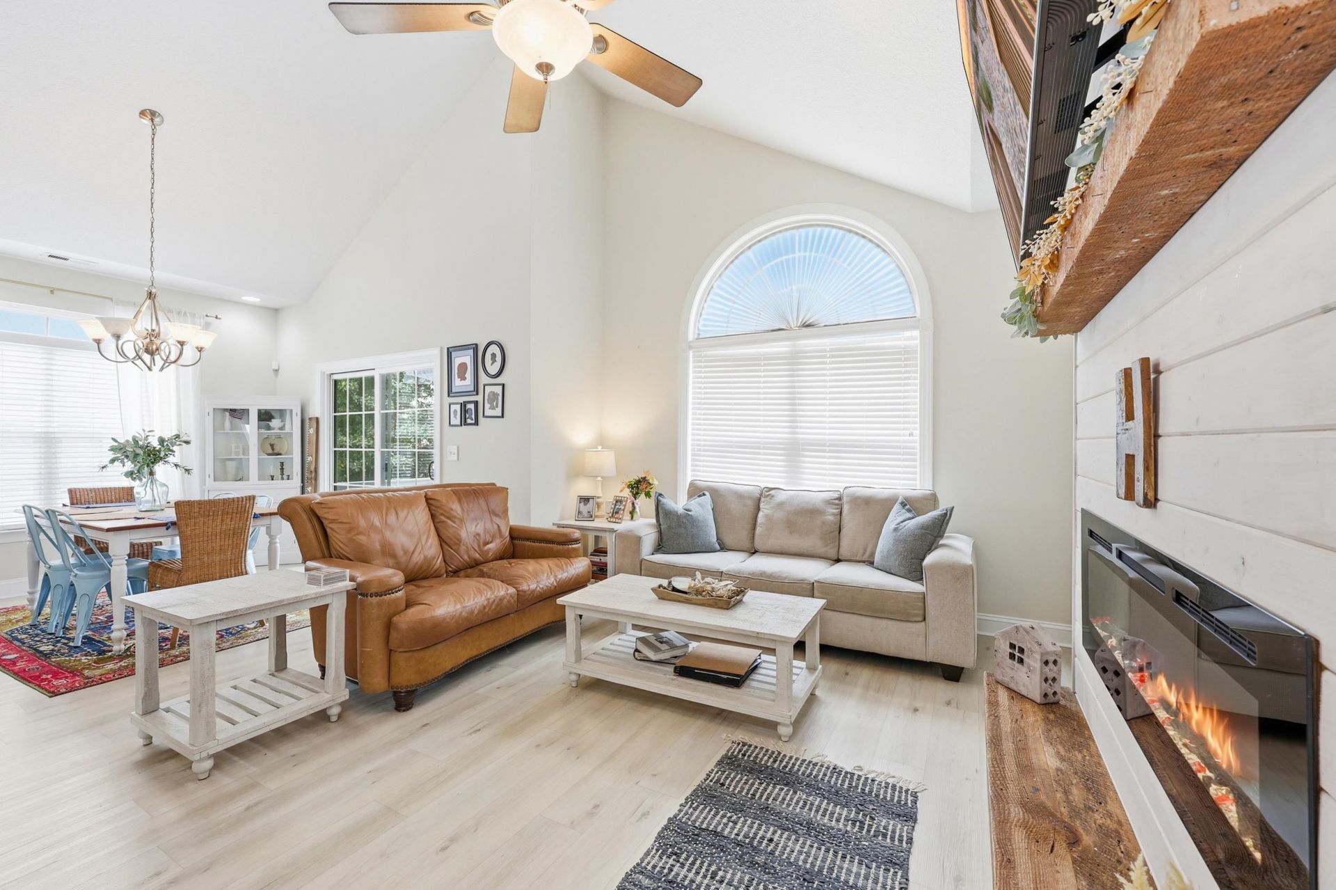 1602 Cottage Cove Circle Photo 4