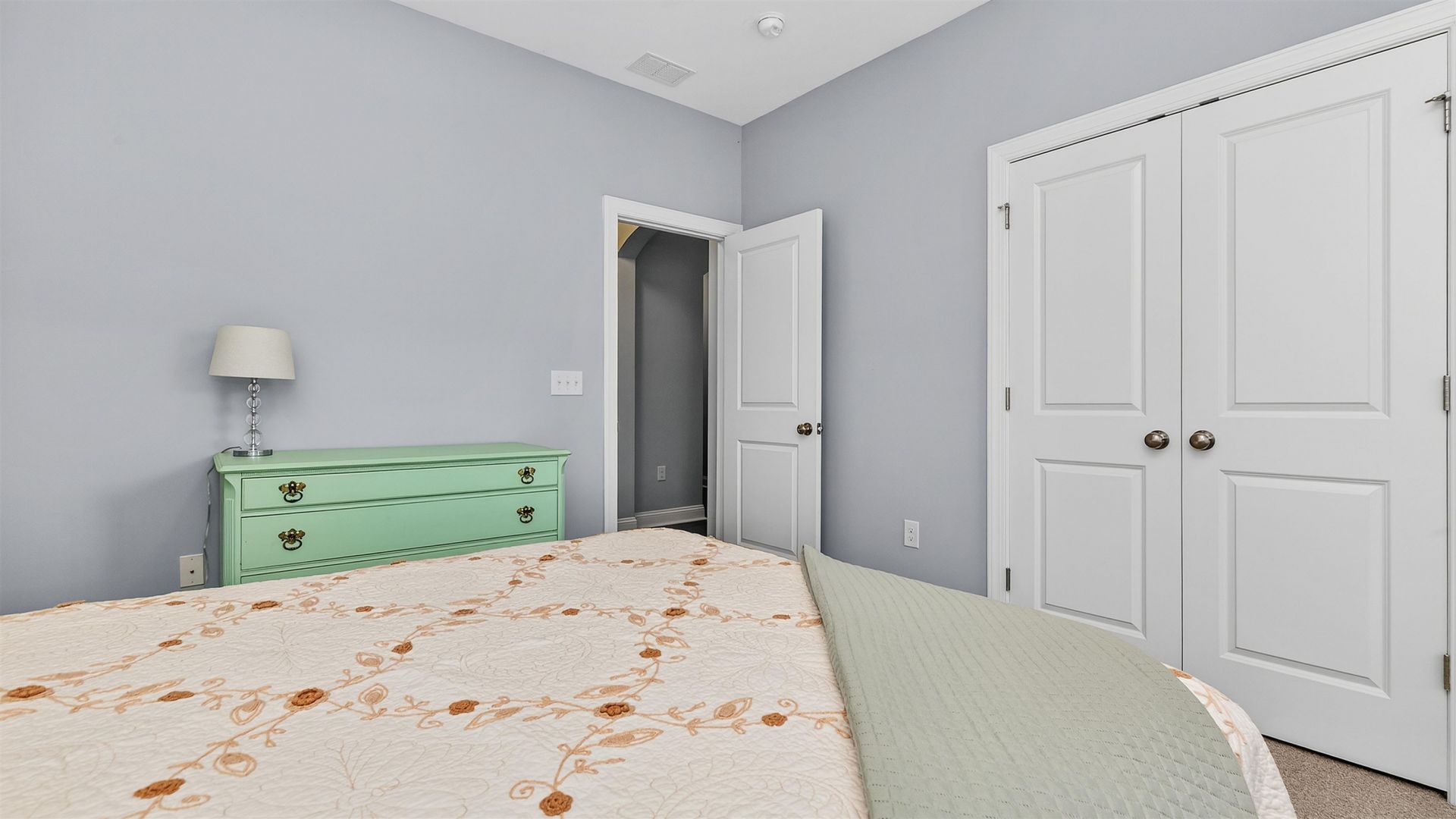 247 Saint Davids Ave.  Photo 37