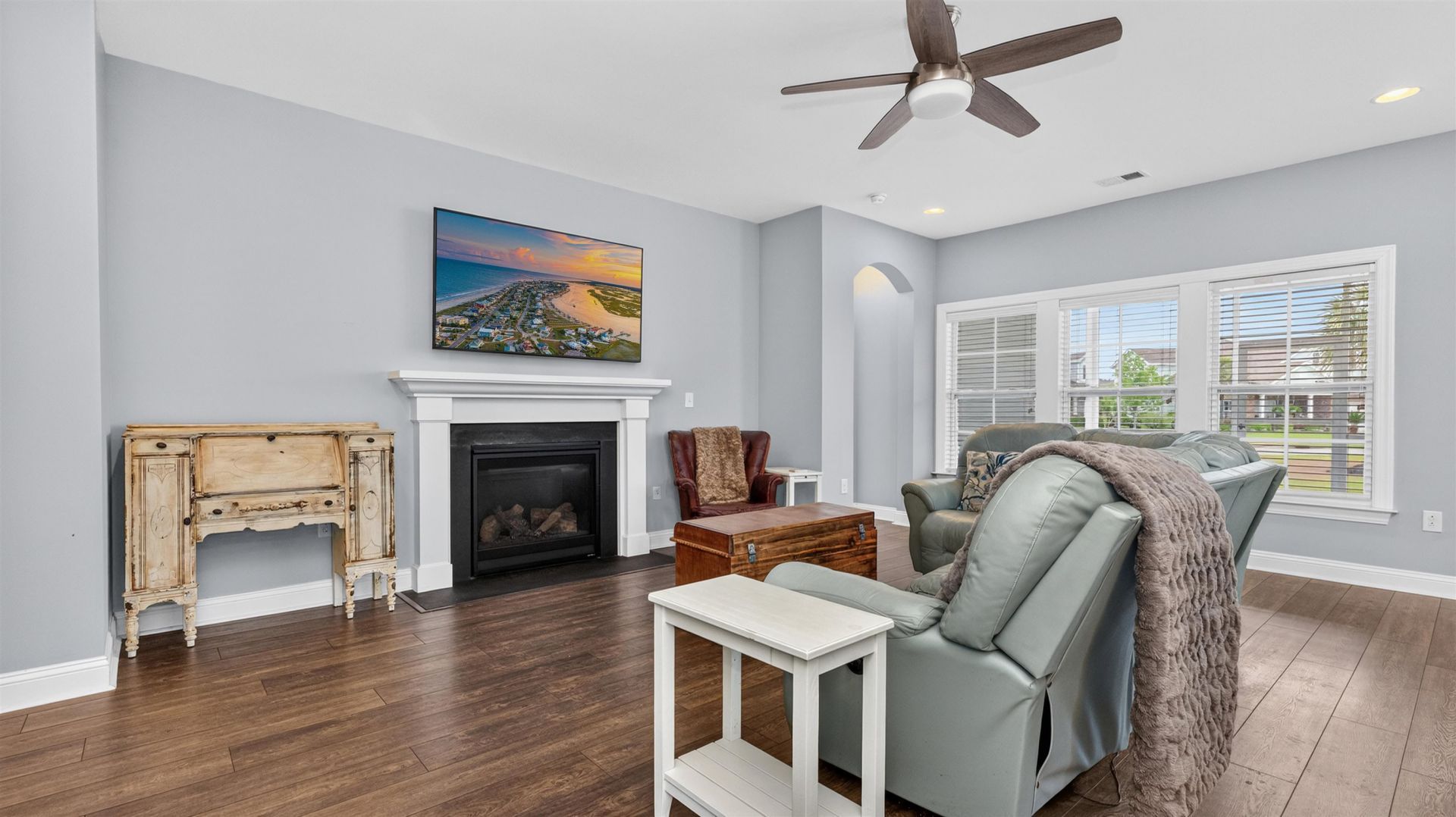 247 Saint Davids Ave.  Photo 8