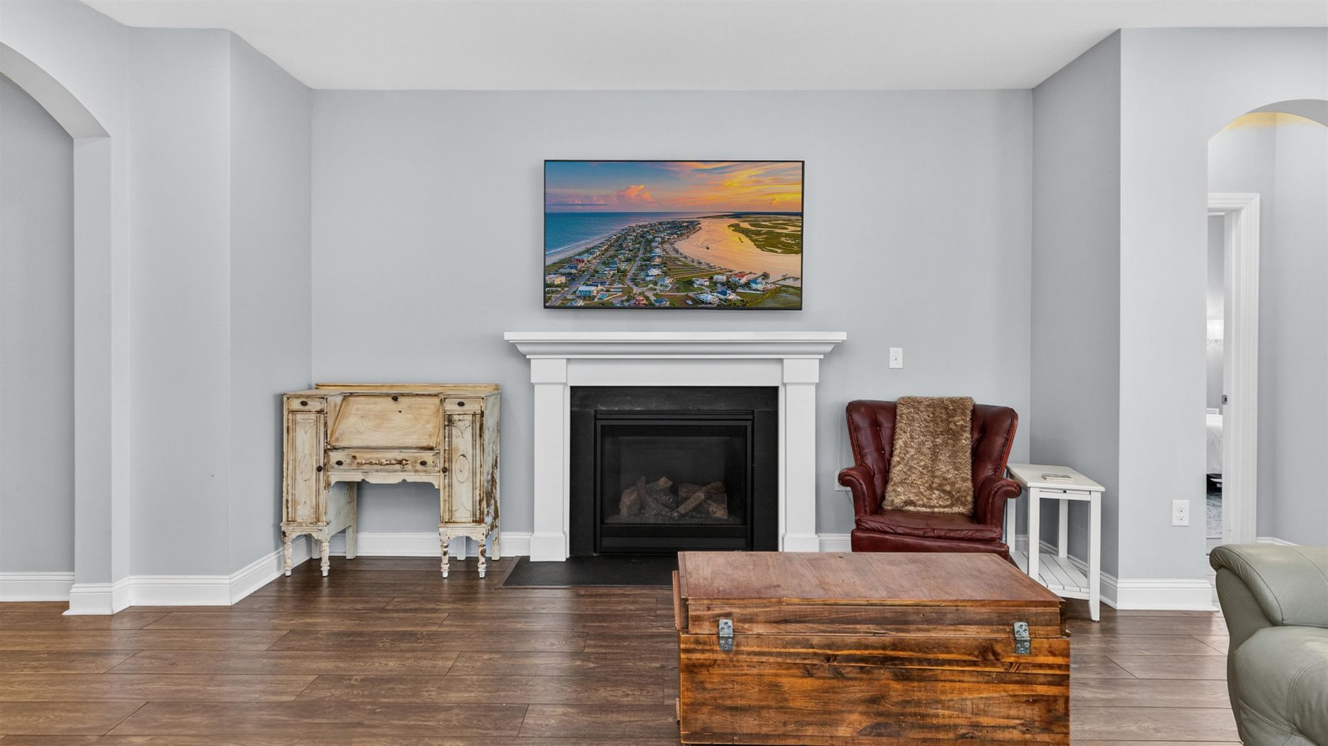 247 Saint Davids Ave.  Photo 9