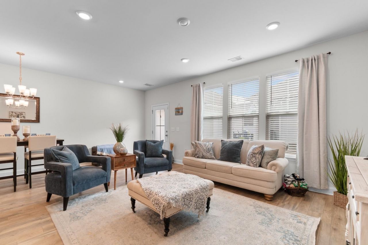 2475 Blue Crane Circle  Photo 10