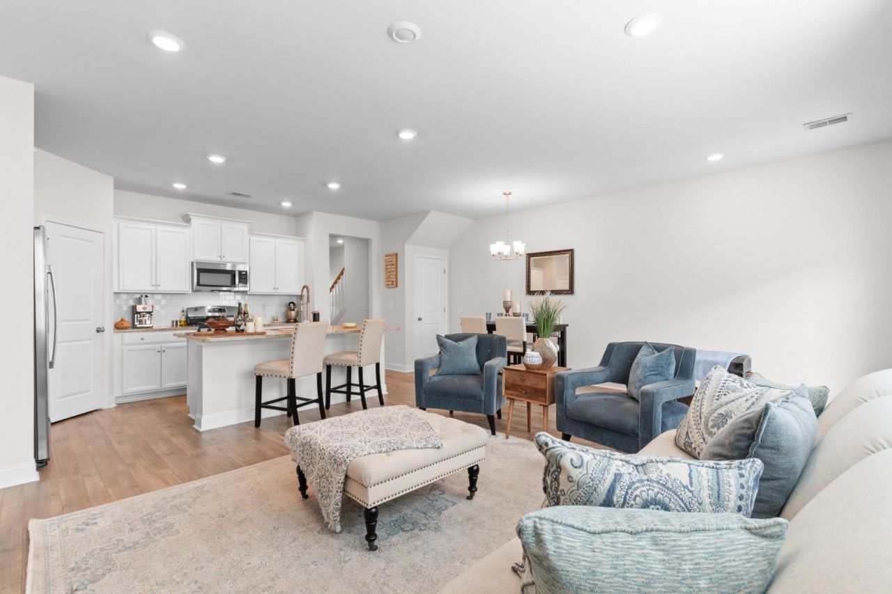 2475 Blue Crane Circle  Photo 12