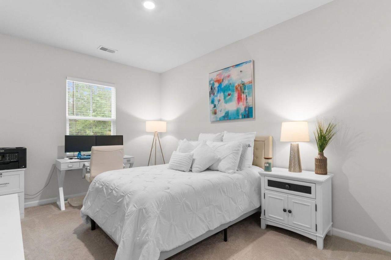 2475 Blue Crane Circle  Photo 19