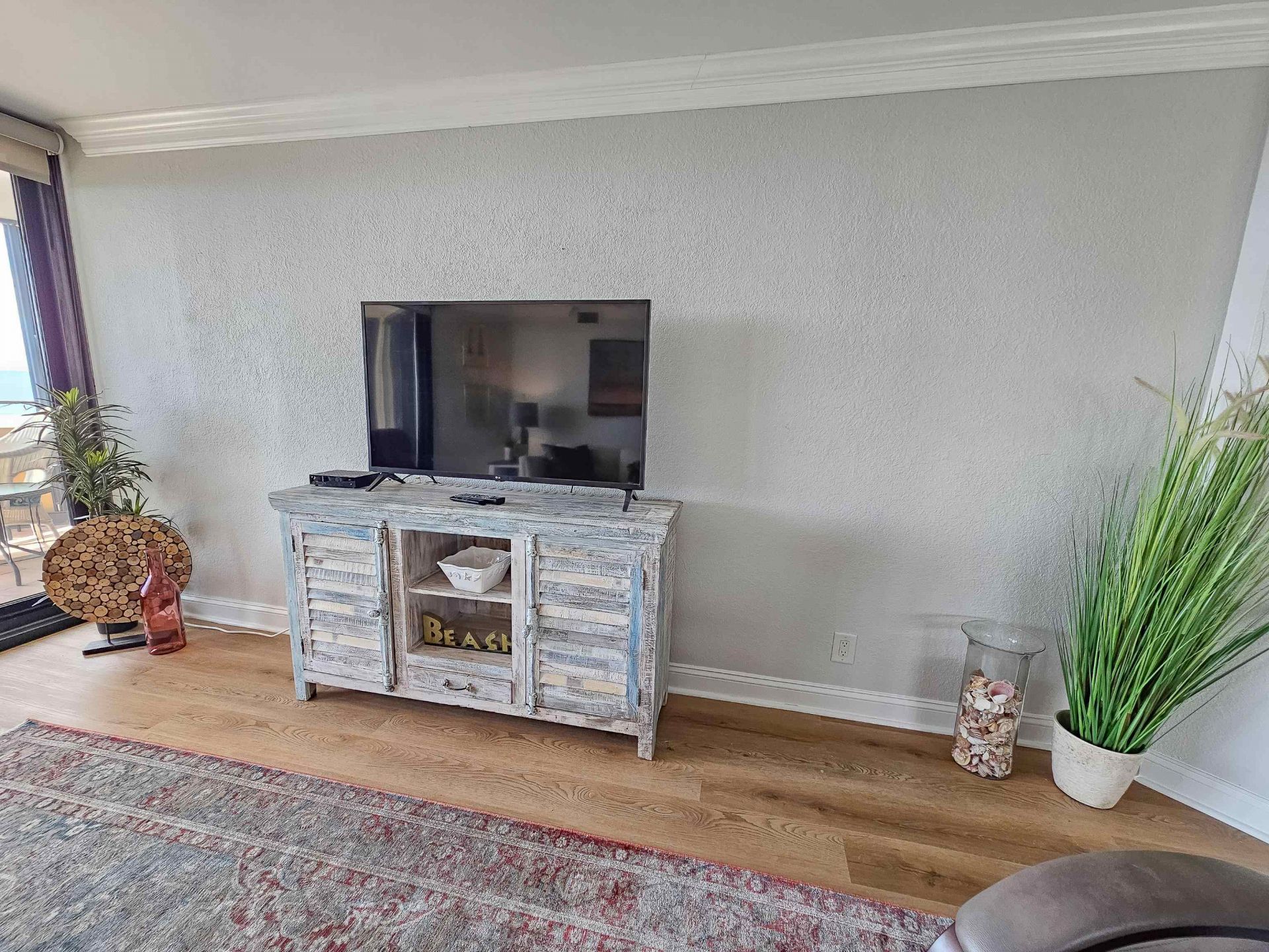 9650 Shore Dr. Photo 10