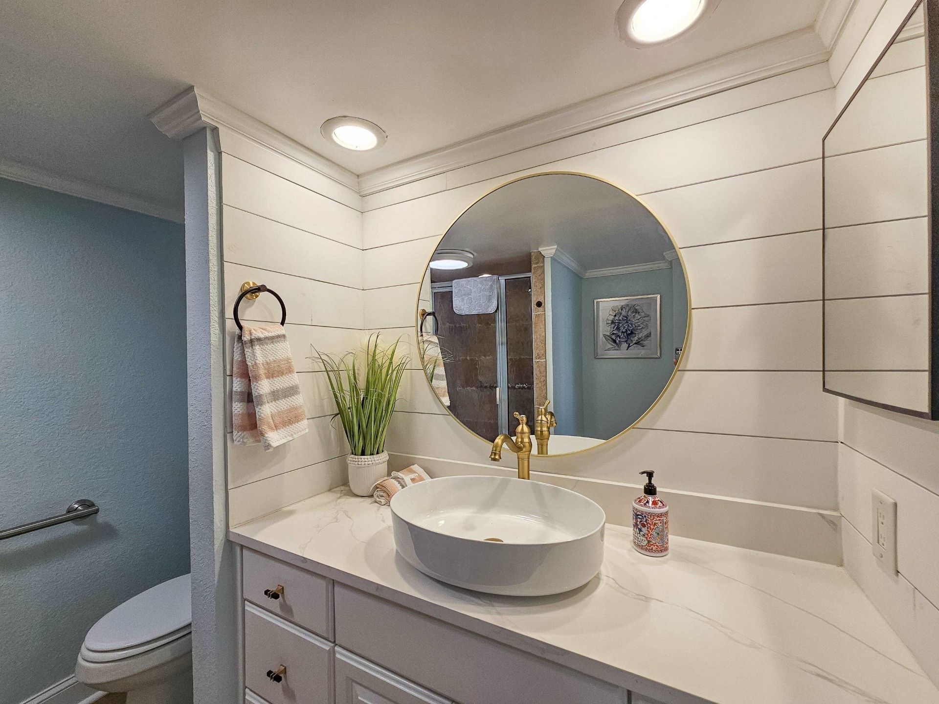 9650 Shore Dr. Photo 38