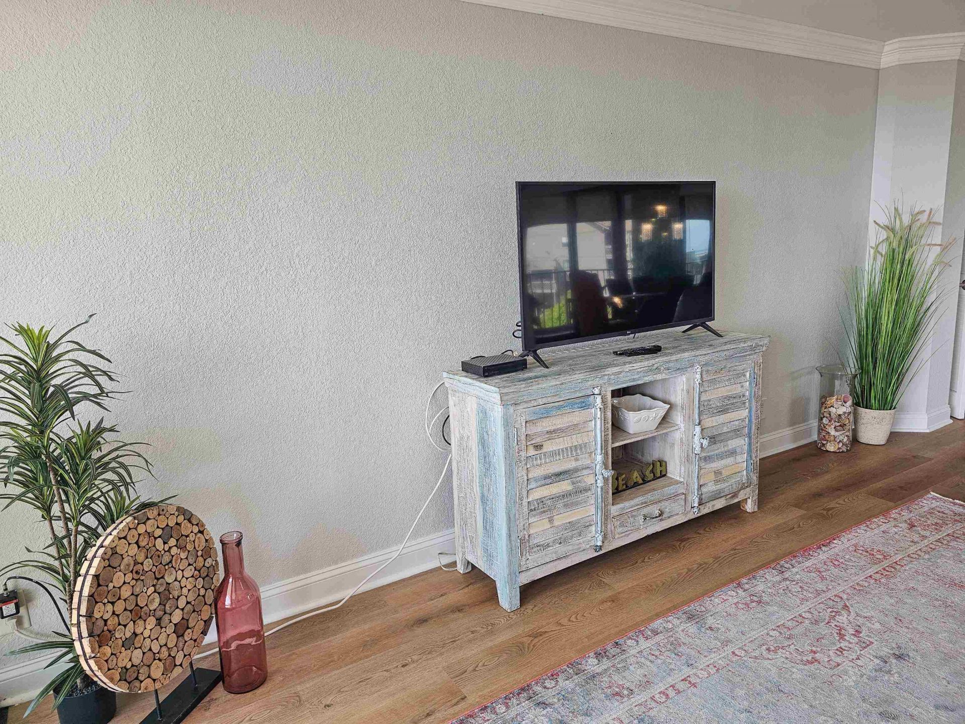 9650 Shore Dr. Photo 8