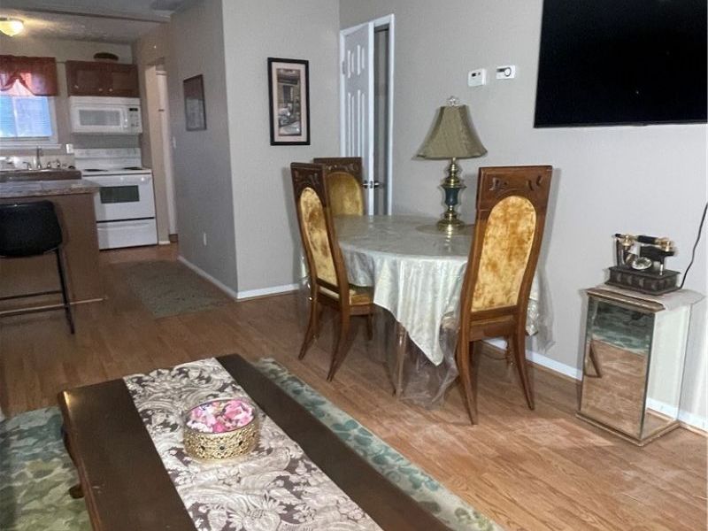 29902 Euclid Avenue, Wickliffe, OH 44092 Photo 4