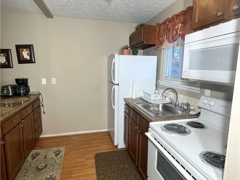 29902 Euclid Avenue, Wickliffe, OH 44092 Photo 7