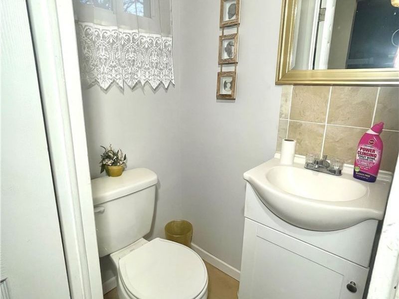 29902 Euclid Avenue, Wickliffe, OH 44092 Photo 8