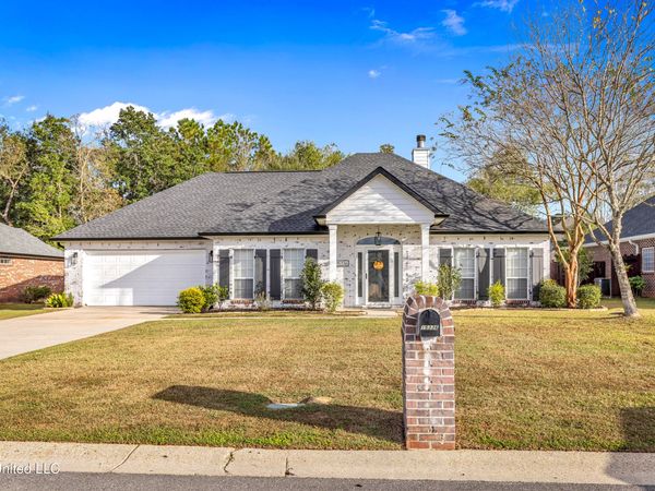 15336 Lakeview Court, Gulfport, MS 39503