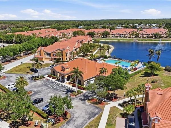 1794 Concordia Lake CIR, Unit 2607, CAPE CORAL, FL 33909
