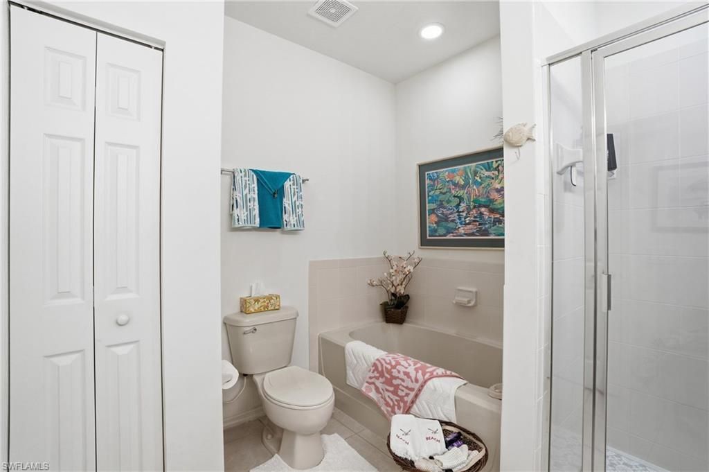 1794 Concordia Lake Cir, Unit 2607, Cape Coral, FL 33909 Photo