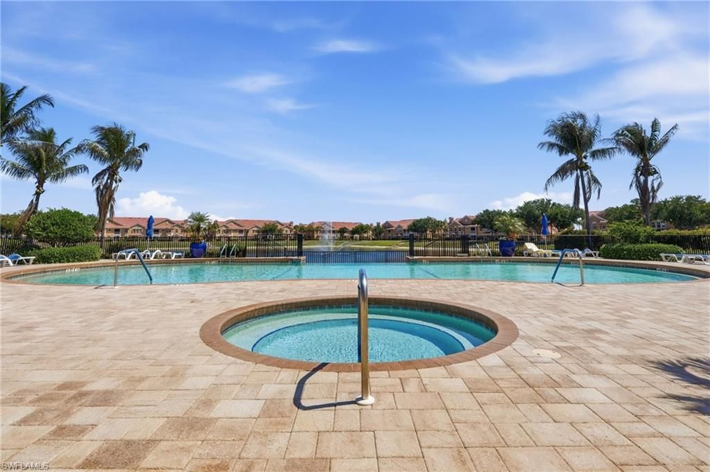 1794 Concordia Lake Cir, Unit 2607, Cape Coral, FL 33909 Photo