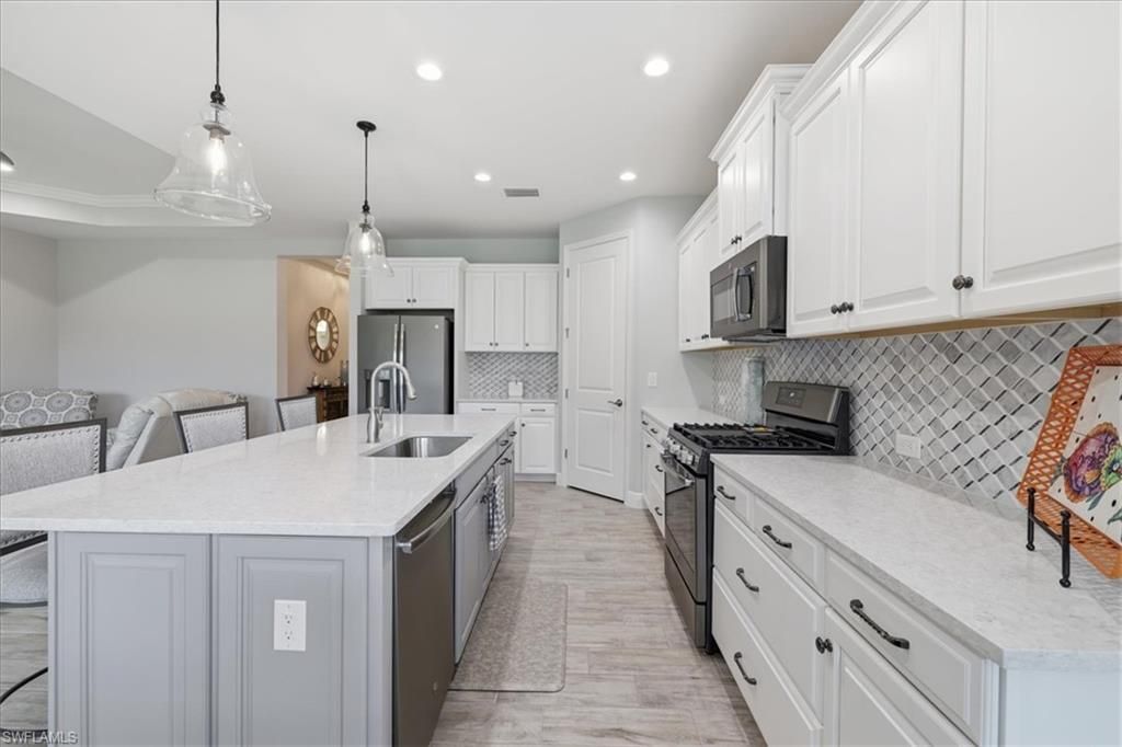7542 Cypress Walk Dr , Fort Myers, FL 33966 Photo