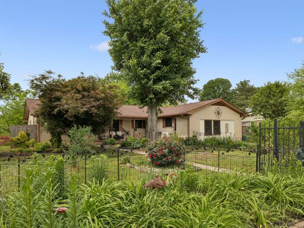 205 Riverside Dr N, Carthage, TN 37030