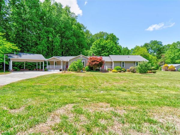 106 Dons Court , Shelby, NC 28150